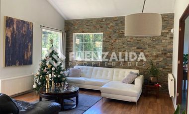 Casa en Venta en Condominio Lagunitas