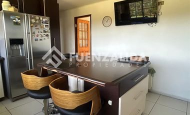 Casa en Venta en Condominio Lagunitas