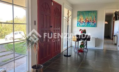 Casa en Venta en Condominio Lagunitas