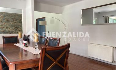 Casa en Venta en Condominio Lagunitas
