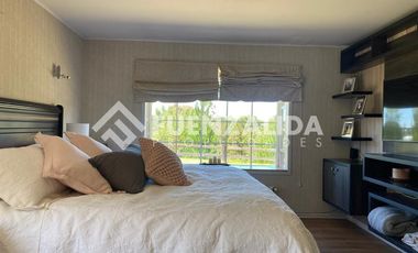 Casa en Venta en Condominio Lagunitas