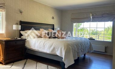 Casa en Venta en Condominio Lagunitas
