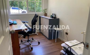 Casa en Venta en Condominio Lagunitas