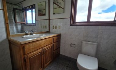 Casa en Arriendo en parque ivian 2 calle los Arrayanes 21