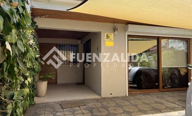 Casa en Venta en Los Leones / Holanda