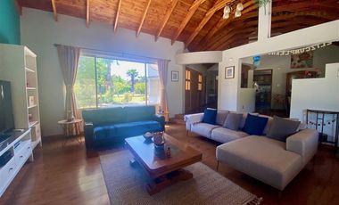 Casa en Venta en Camino Antiguo Melipilla - El Oliveto - Viña Undurraga