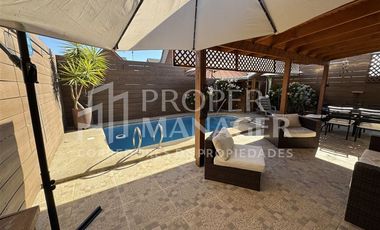 Casa en Venta en Casa 3D-2B-4Estac + Terraza + Piscina Doña Las Violetas