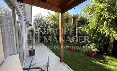 Casa en Venta en Casa 3D-2B-4Estac + Terraza + Piscina Doña Las Violetas