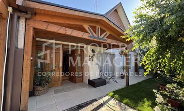 Casa en Venta en Casa 3D-2B-4Estac + Terraza + Piscina Doña Las Violetas