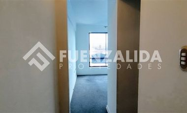 Oficina en Venta en Edificio Santa Maria, cerca Hospital la Serena