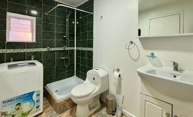 Casa en Arriendo en Entre Capitán Guillermo y Argentina, cerca de Unimarc de Zenteno