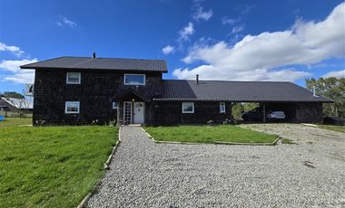 Casa en Arriendo en Parcelación Yunge