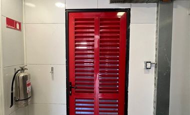 Local Comercial en Arriendo en Av. Tabancura / Kennedy