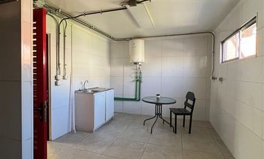 Local Comercial en Arriendo en Av. Tabancura / Kennedy