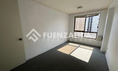 Oficina en Venta en Pedro de Valdivia/ Exequiel Fernandez