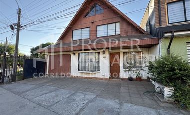 Casa en Venta en Casa 4D-2B 120m2 en Villa Alpina, Pasaje Cerrado
