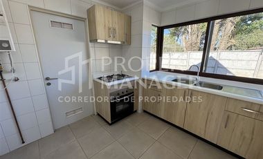 Casa en Arriendo en Casa 74m2 3D-3B en Condominio Privado