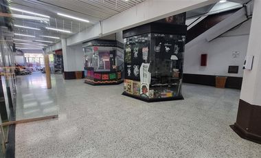 Local Comercial en Venta en Metro Los Leones