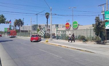Local Comercial en Venta en Metro Elisa Correa/ Concha y Toro
