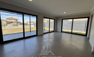 Casa en Venta en Reserva Las Rastras