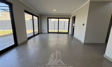 Casa en Venta en Reserva Las Rastras