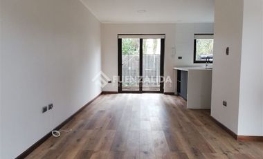 Casa en Arriendo en Condominio Cerro Tronador