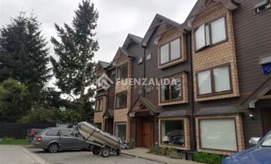 Casa en Arriendo en Condominio Cerro Tronador