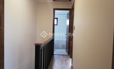 Casa en Arriendo en Condominio Cerro Tronador