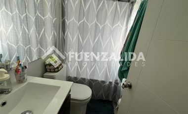 Casa en Venta en Camino del Arpa/ Víctor Troncoso Muñoz/ Cond. Prados de Buin II