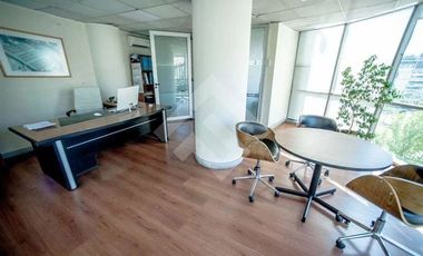 Oficina en Venta en Av Del Valle con Santa Clara