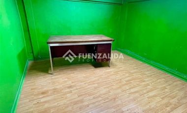 Casa en Venta en Avenida San Pablo & Santa Victoria