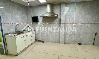 Casa en Venta en Avenida San Pablo & Santa Victoria
