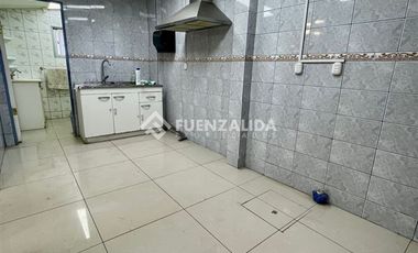 Casa en Venta en Avenida San Pablo & Santa Victoria