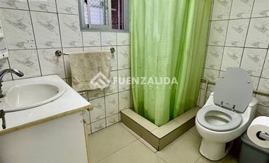 Casa en Venta en Avenida San Pablo & Santa Victoria