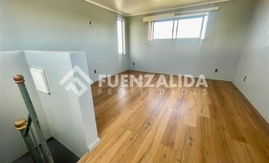Casa en Venta en Avenida San Pablo & Santa Victoria