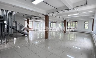 Oficina en Arriendo en El Bosque/ Carmen Silva