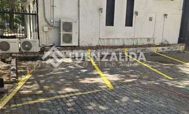 Oficina en Arriendo en El Bosque/ Carmen Silva