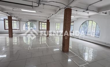 Oficina en Arriendo en El Bosque/ Carmen Silva