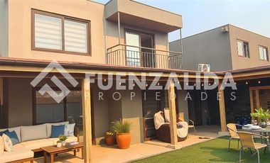 Casa en Venta en Condominio Los Cormoranes