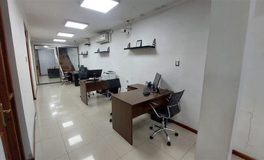 Sitio en Arriendo en Abdon Cifuentes, Republica Santiago