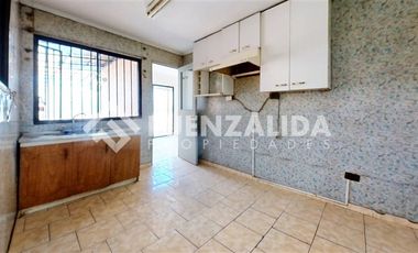 Casa en Venta en Ochagavia 01236