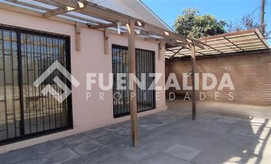 Casa en Venta en Ochagavia 01236