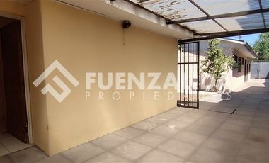 Casa en Venta en Ochagavia 01236