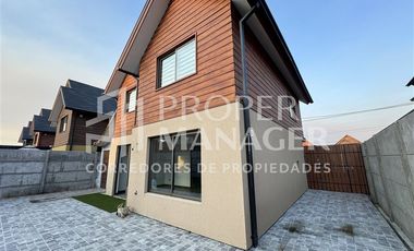 Casa en Venta en Casa 4D+4B Parque Universitario