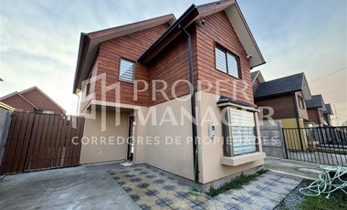 Casa en Venta en Casa 4D+4B Parque Universitario