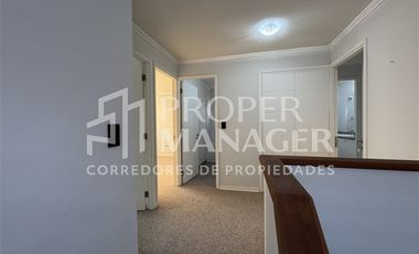 Casa en Venta en Casa 4D+4B Parque Universitario