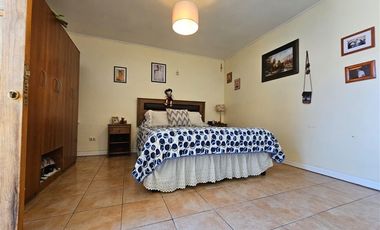 Casa en Venta en Ongolmo 622