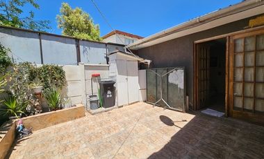 Casa en Venta en Ongolmo 622