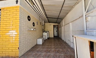 Casa en Venta en Ongolmo 622