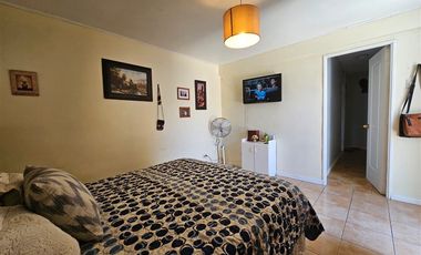 Casa en Venta en Ongolmo 622